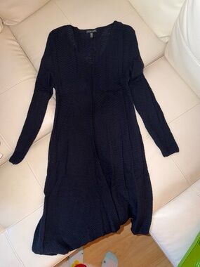 Navy Long Sleeve V-Neck Knit Dress -